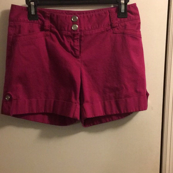 Short Set - Picture 4 of 4